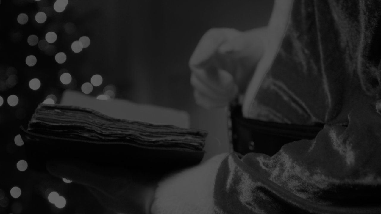 Sleep aid: Santa's naughty list read slow as a sleep story